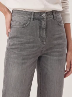 Barrel Jeans