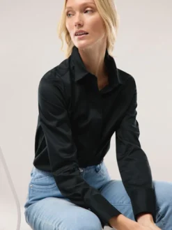 Baumwollbluse mit langer Manschette