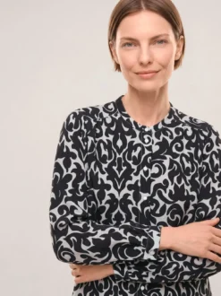 Bluse mit Seide