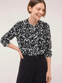 Bluse mit Seide