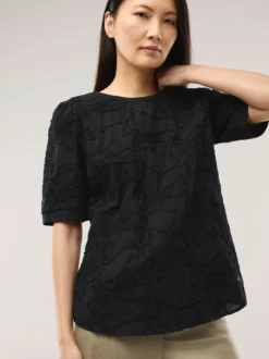 Blusenshirt mit Stickerei
