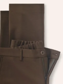 Chino aus elastischem Material