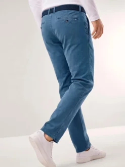 Chino inklusive Gürtel