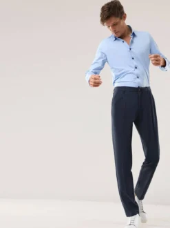 Chino mit Bundfalte