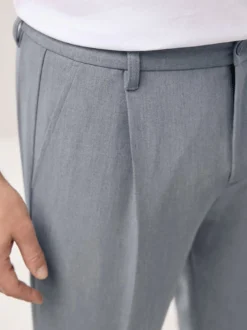 Chino mit Bundfalte