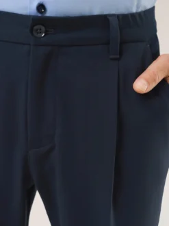 Chino mit Bundfalte