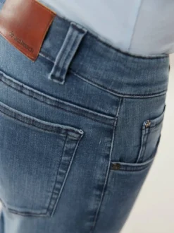 Comfort-Flex Jeans