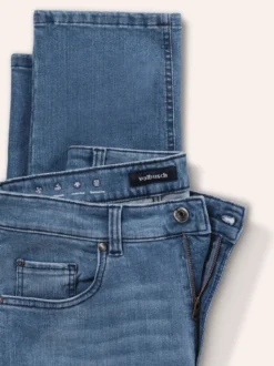 Comfort-Flex Jeans