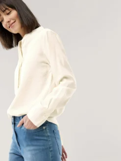 Easy Care Crincle Bluse
