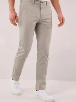 Elastische Chino aus Baumwolle