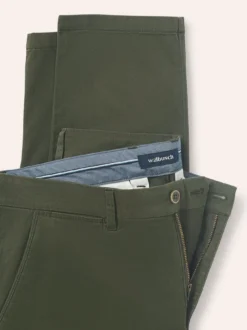 Elastische Chino aus Baumwolle