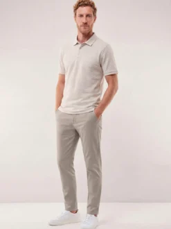 Elastische Chino aus Baumwolle