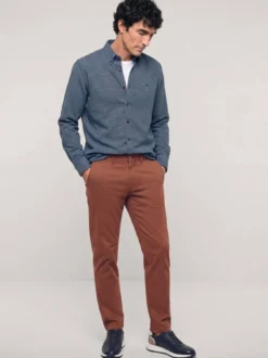 Elastische Chino aus Baumwolle
