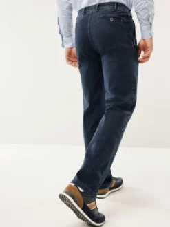 Extraglatt Flex-Bundfaltenjeans