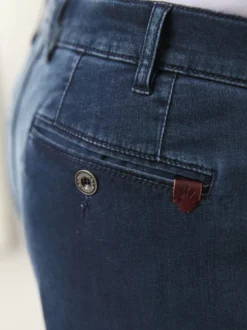 Extraglatt Flex-Bundfaltenjeans
