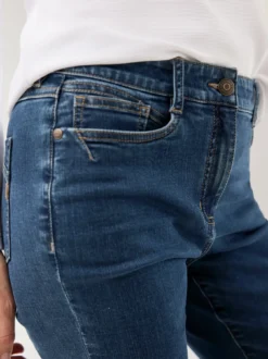 Five Pocket Highstretch-Denim