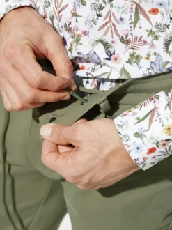 Five Pocket Stretch & Relax