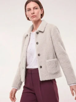 Flauschige Jacke