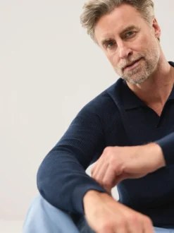 Gerippter Polopullover