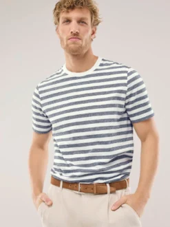 Gestreiftes T-Shirt mit Leinen