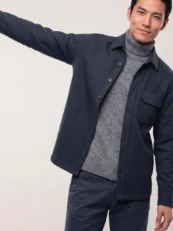 Hemdjacke aus elatischem Material