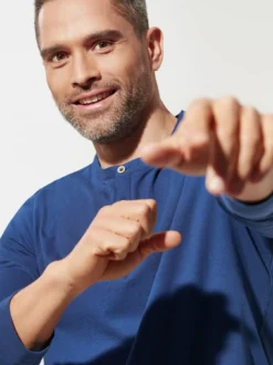 Henley-Shirt