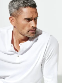 Henley-Shirt