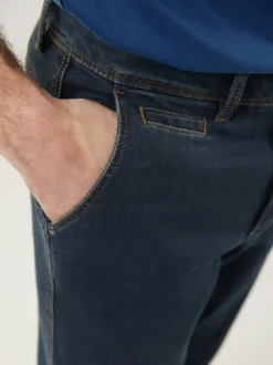 Husky-Jeans Chino