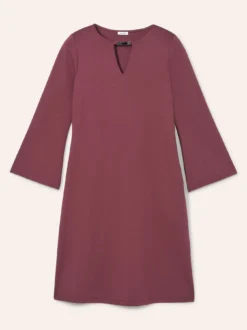 Kleid A-Linie mit Ausschnittdetail