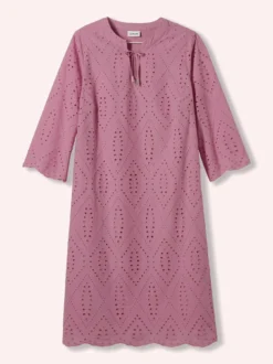 Kleid Lochstickerei
