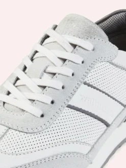 Komfort Perfo Sneaker