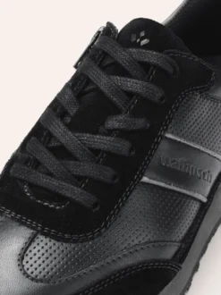 Komfort Perfo Sneaker