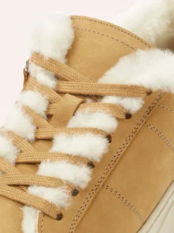 Lammfell City-Sneaker