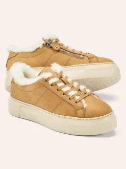Lammfell City-Sneaker