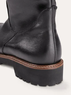 Lammfell-Stiefelette