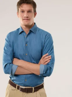 Leichtes Jeans-Hemd