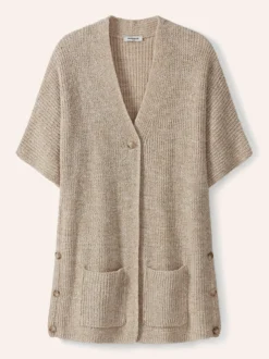 Longstrickweste mit Kimonoärmeln