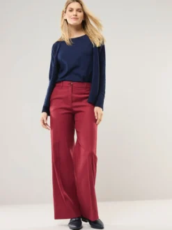 Marlenehose mit Struktur