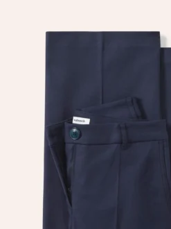 Marlenehose mit Struktur