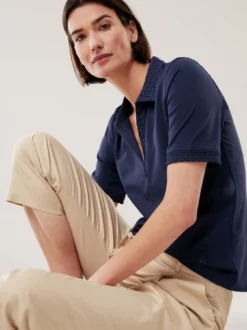 Poloshirt Lochstickerei