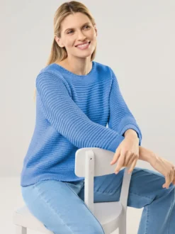 Pullover aus Bändchengarn