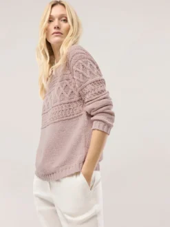 Pullover aus softem Bändchengarn