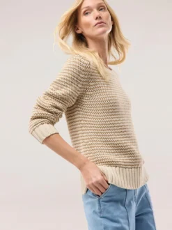 Pullover mit dezentem Streifen