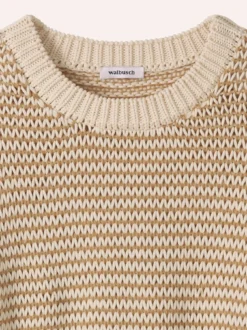 Pullover mit dezentem Streifen
