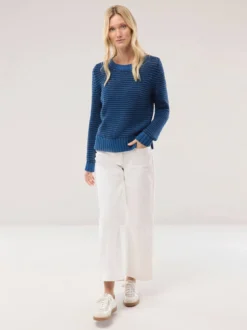 Pullover mit dezentem Streifen
