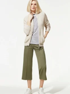 Reliefstruktur-Strickjacke