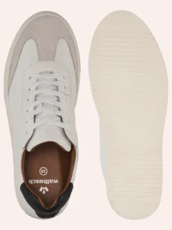 Retro-Sneaker