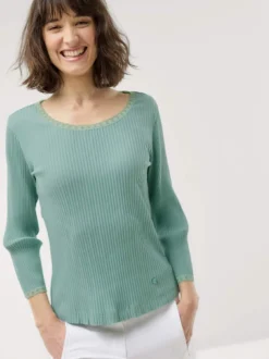 Rippshirt Spitzendetail