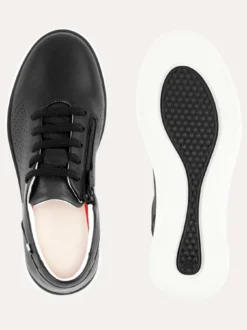 Smart Sneaker Wasserabweisend