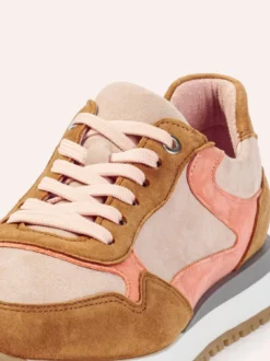 Soft Multicolor Sneaker
